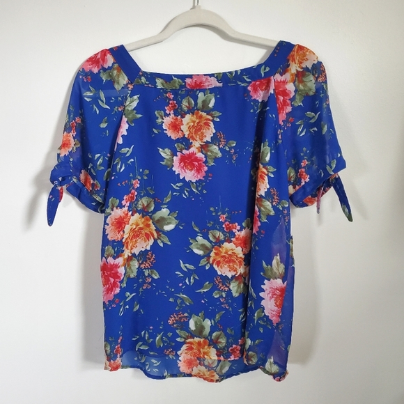 Papermoon Tie Sleeve Floral Blouse | M - Picture 3 of 7
